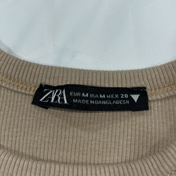 Cute Tank top for summer time !☀️ - Picture 3 of 3